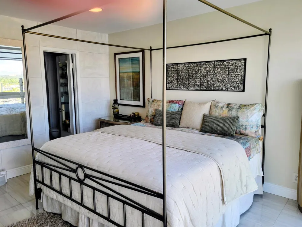 2715 Ocean Boulevard #16B Fort Lauderdale, FL 33308
