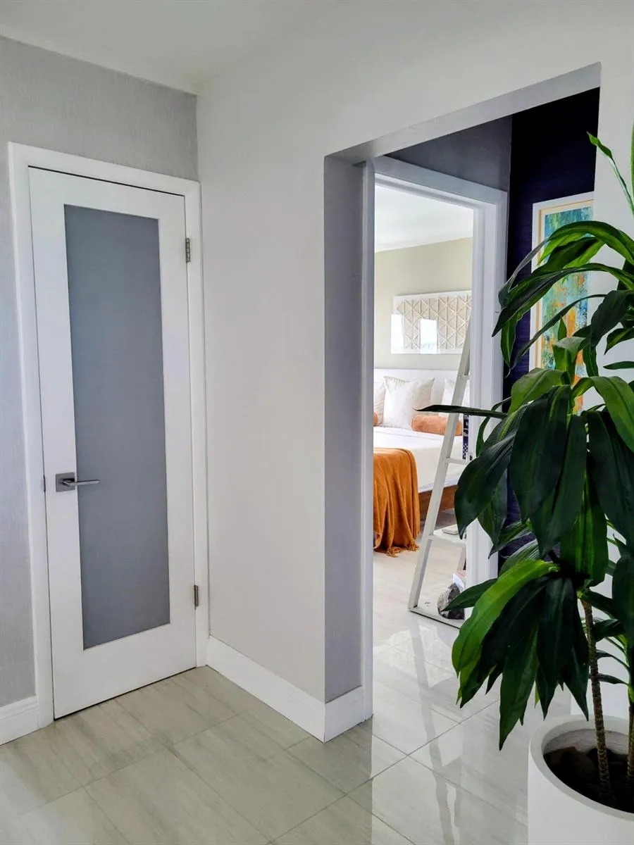 2715 Ocean Boulevard #16B Fort Lauderdale, FL 33308