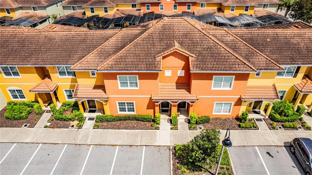 8959 COCO PALM ROAD Kissimmee, FL 34747
