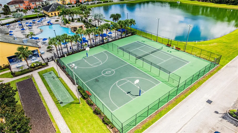 8959 COCO PALM ROAD Kissimmee, FL 34747