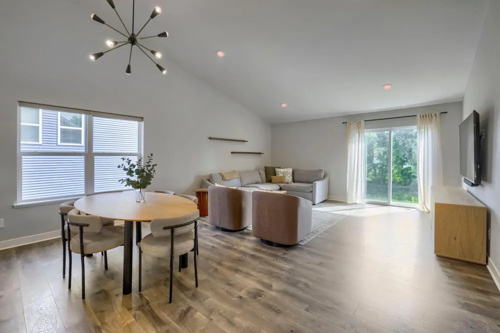 8154 182nd Street W Lakeville, MN 55044
