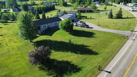 2257 Long Lake Road