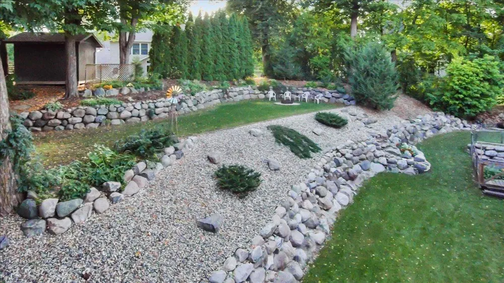 8549 Woodland Curve Saint Bonifacius, MN 55375