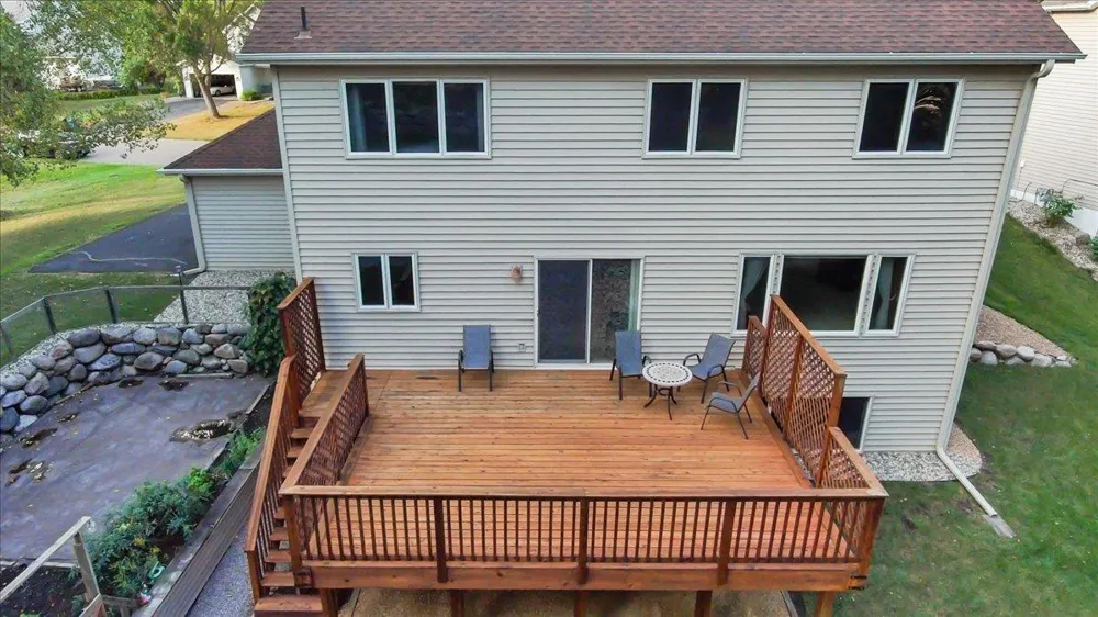 8549 Woodland Curve Saint Bonifacius, MN 55375