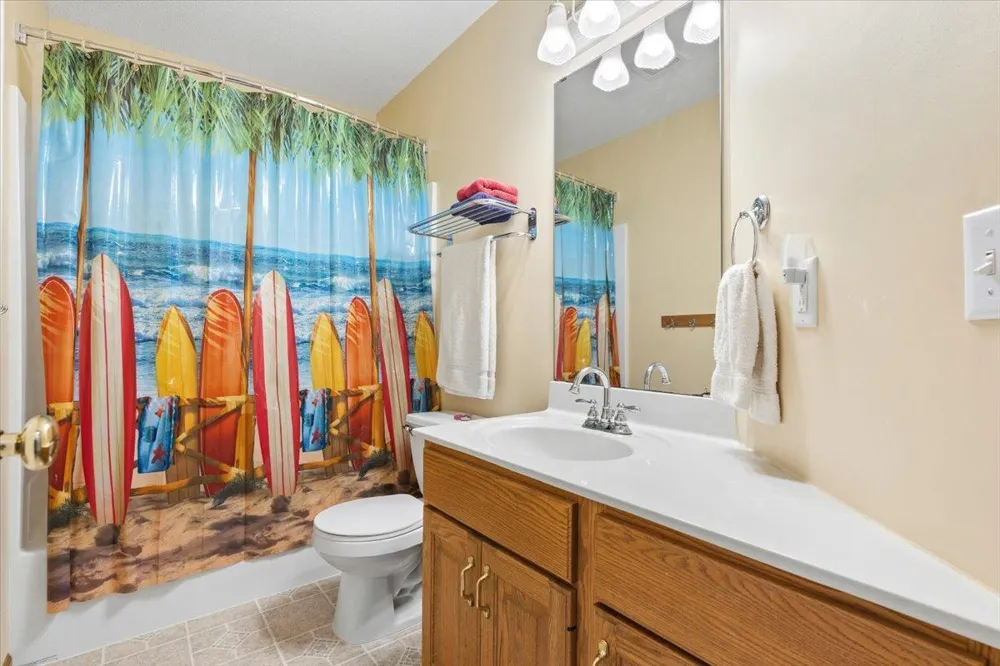 8549 Woodland Curve Saint Bonifacius, MN 55375