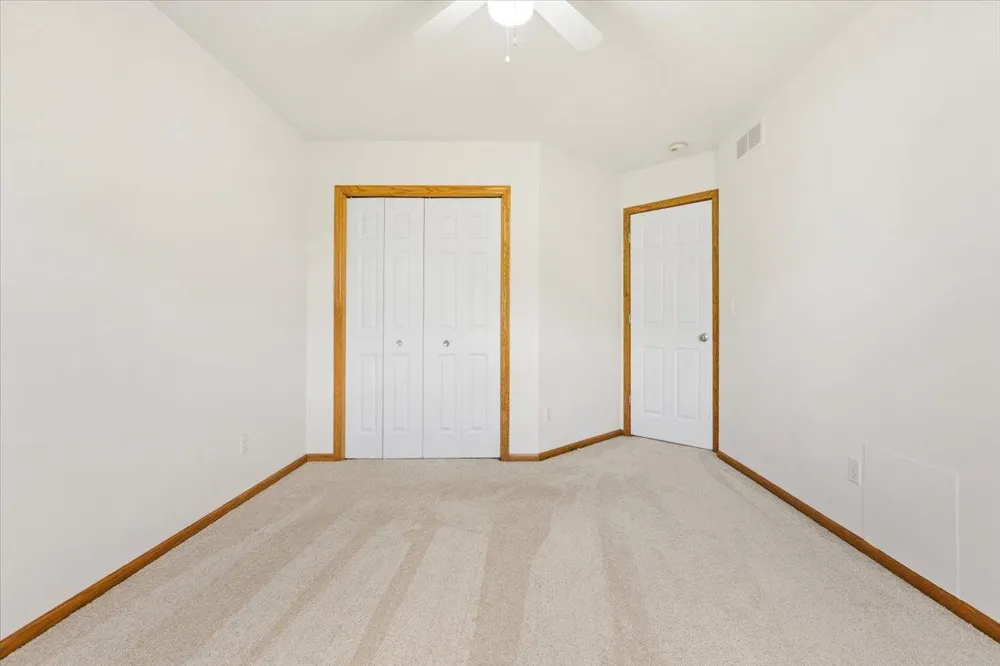 8549 Woodland Curve Saint Bonifacius, MN 55375