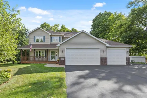8549 Woodland Curve