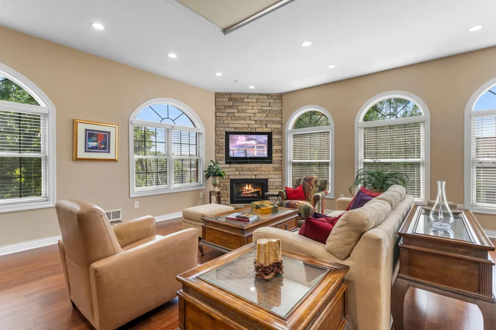 3125 Inglewood Avenue S #202 Saint Louis Park, MN 55416