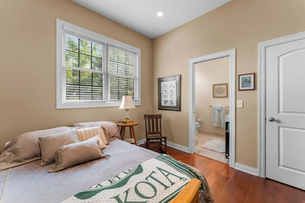3125 Inglewood Avenue S #202 Saint Louis Park, MN 55416