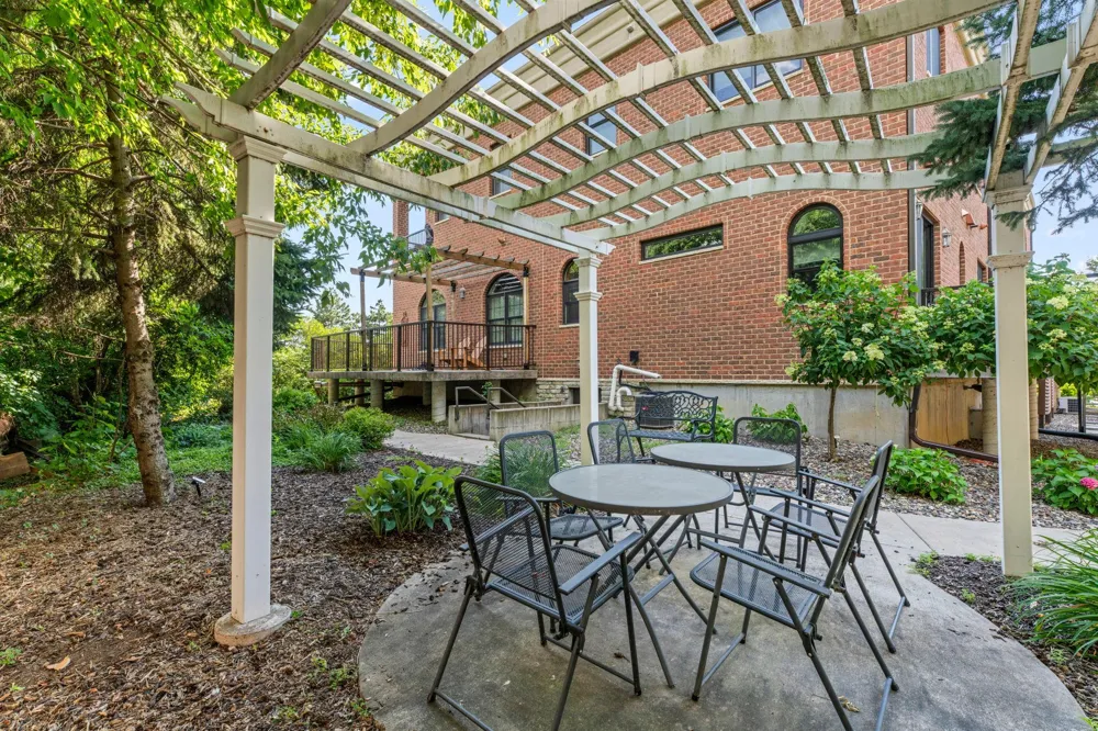 3125 Inglewood Avenue S #202 Saint Louis Park, MN 55416