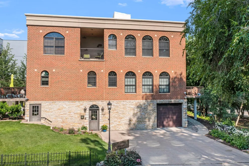 3125 Inglewood Avenue S #202 Saint Louis Park, MN 55416