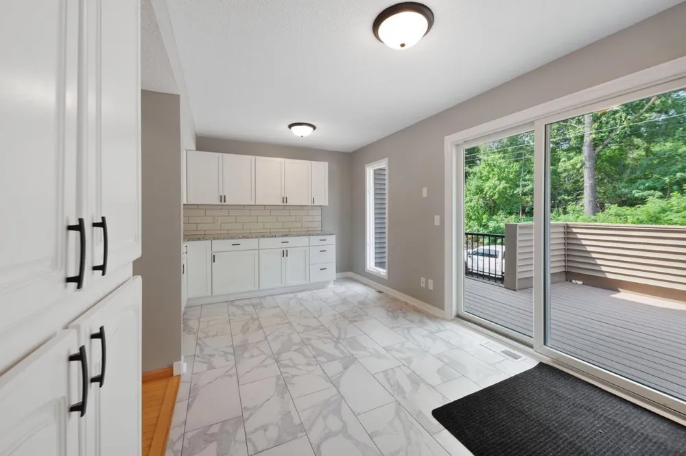 6313 Saint Croix Trail Stillwater, MN 55082