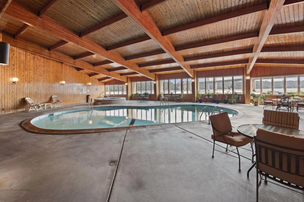 6313 Saint Croix Trail Stillwater, MN 55082