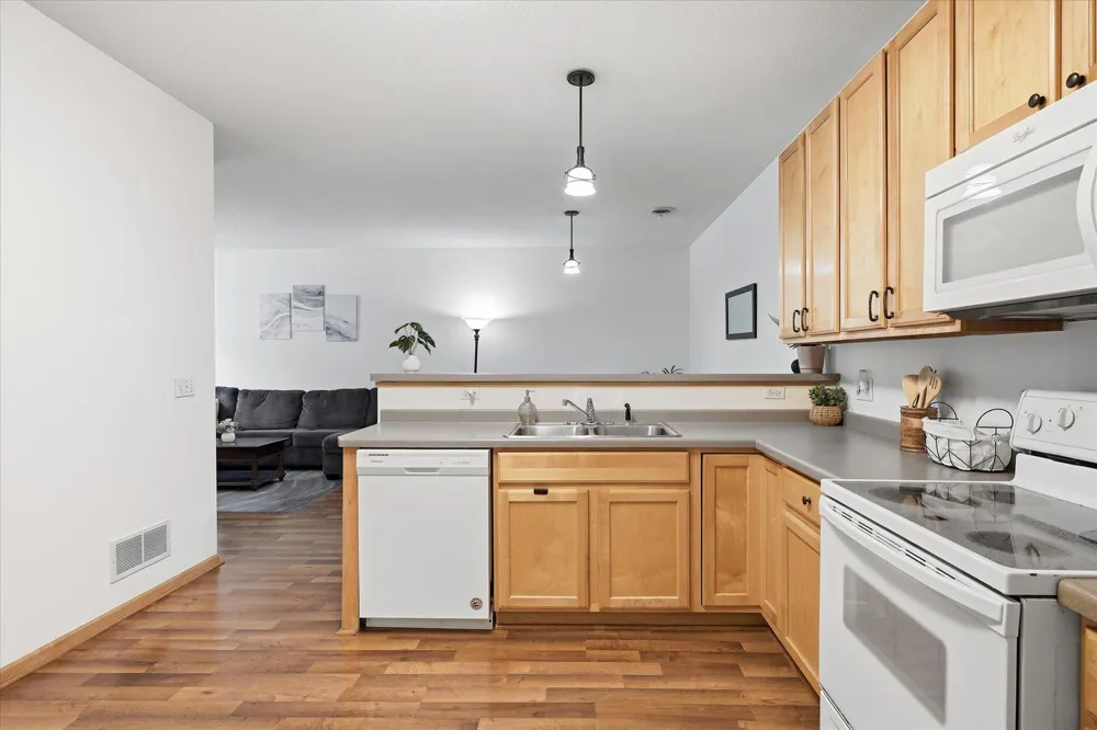 18155 96th Avenue Maple Grove, MN 55311