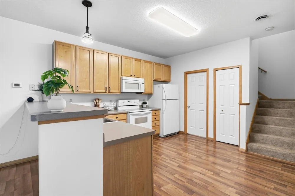18155 96th Avenue Maple Grove, MN 55311