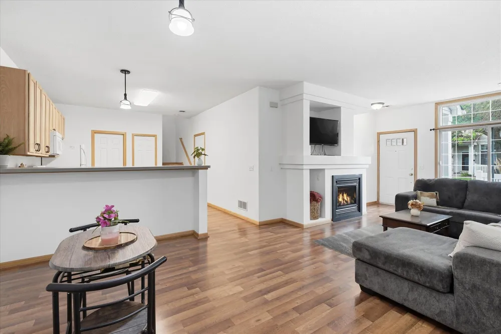 18155 96th Avenue Maple Grove, MN 55311