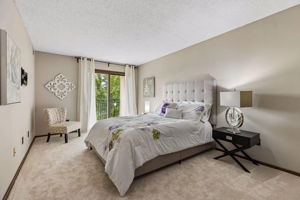 1200 Nicollet Mall #518 Minneapolis, MN 55403