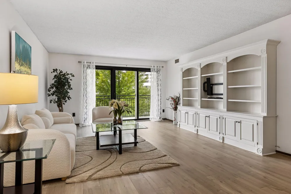 1200 Nicollet Mall #518 Minneapolis, MN 55403