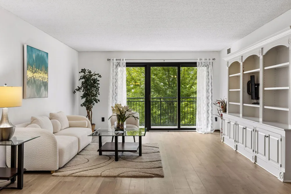 1200 Nicollet Mall #518 Minneapolis, MN 55403