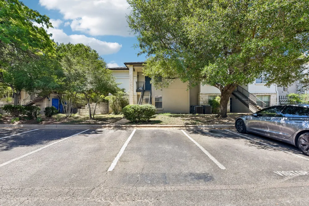 6000 Shepherd Mountain Cove #1501 Austin, TX 78730