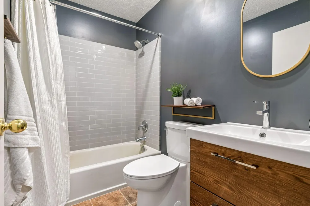 15 High Circle Way North Oaks, MN 55127