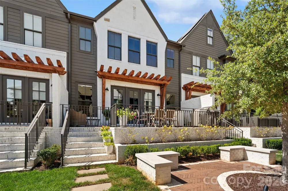 2212 Nolen Ridge Avenue Charlotte, NC 28209