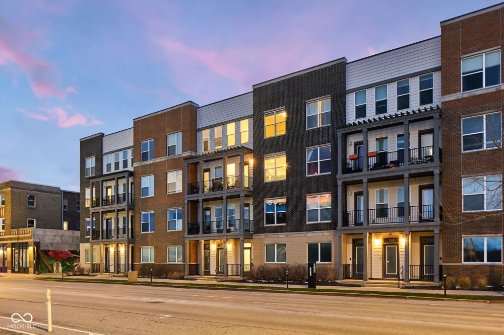 727 Illinois Street #204 Indianapolis, IN 46204