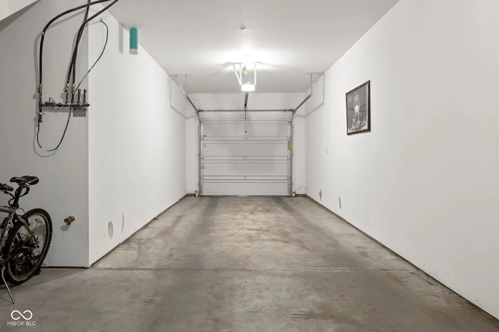 727 Illinois Street #204 Indianapolis, IN 46204