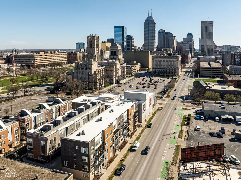 727 Illinois Street #204 Indianapolis, IN 46204