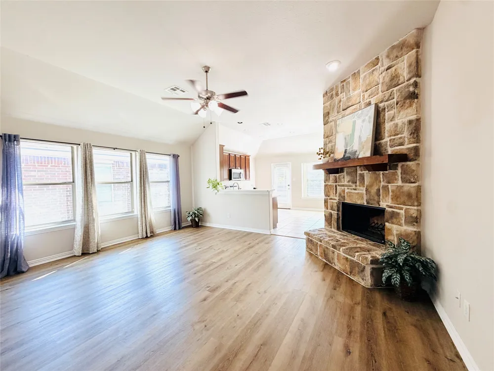 214 Lavaca Drive Princeton, TX 75407