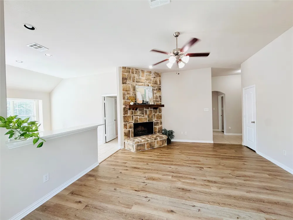 214 Lavaca Drive Princeton, TX 75407