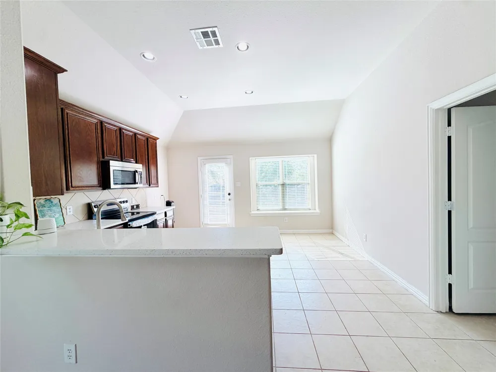 214 Lavaca Drive Princeton, TX 75407