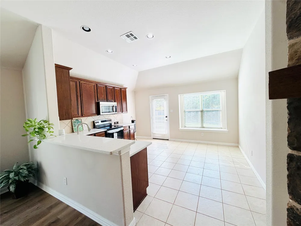 214 Lavaca Drive Princeton, TX 75407