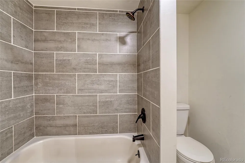 2700 S Holly Street #100 Denver, CO 80222