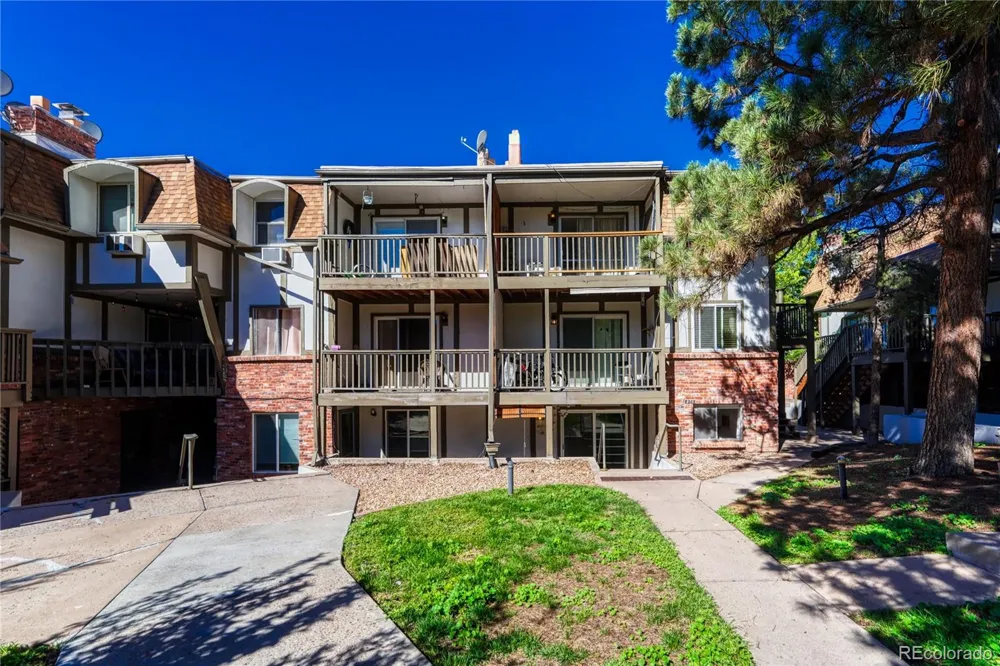 2700 S Holly Street #100 Denver, CO 80222