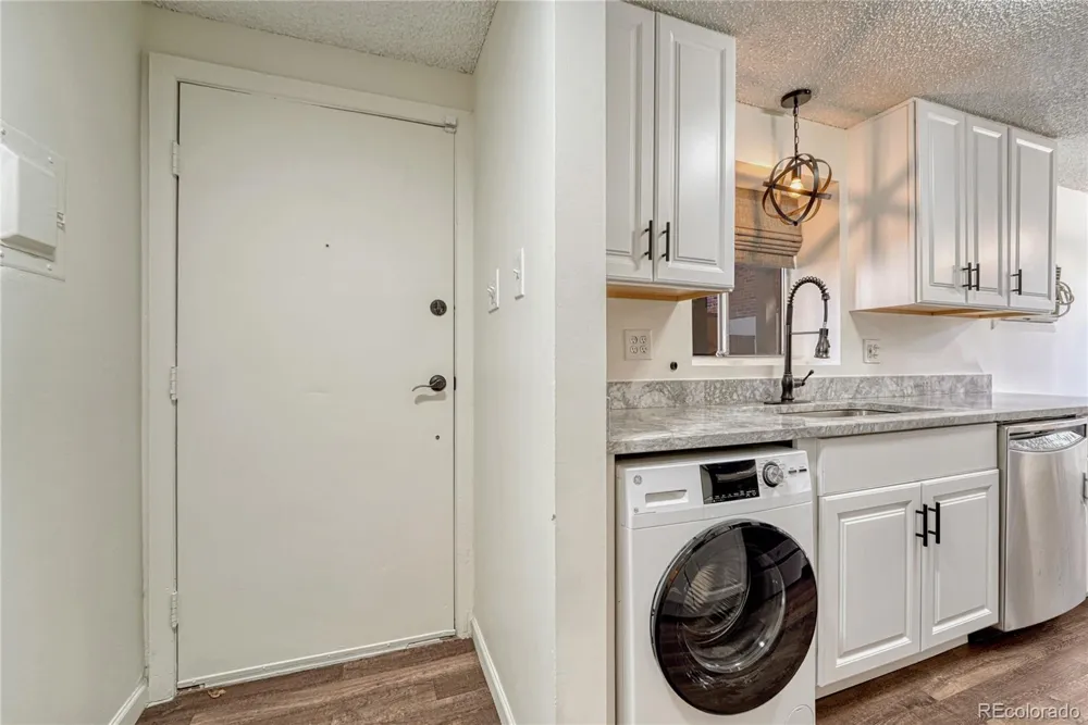 2700 S Holly Street #100 Denver, CO 80222