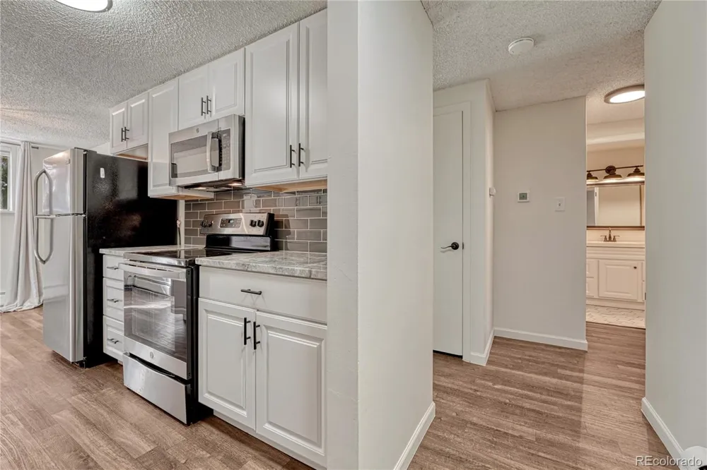 2700 S Holly Street #100 Denver, CO 80222