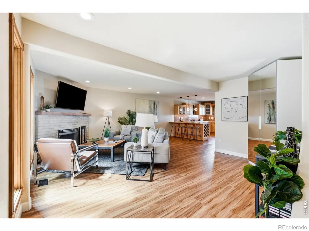 6846 Surrey Trail Littleton, CO 80125