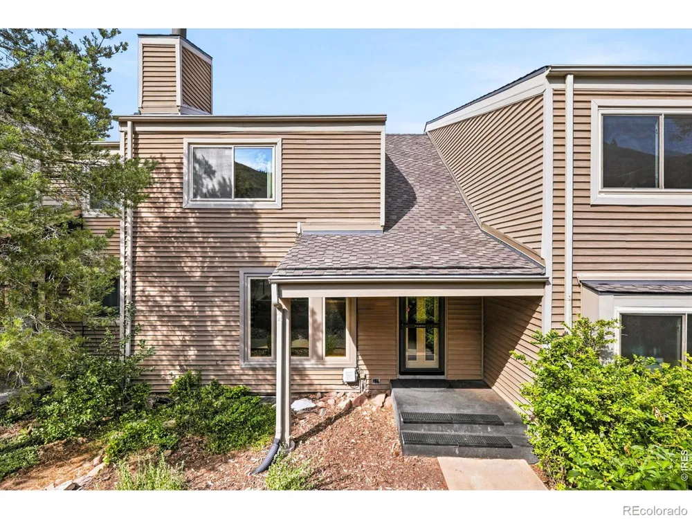 6846 Surrey Trail Littleton, CO 80125