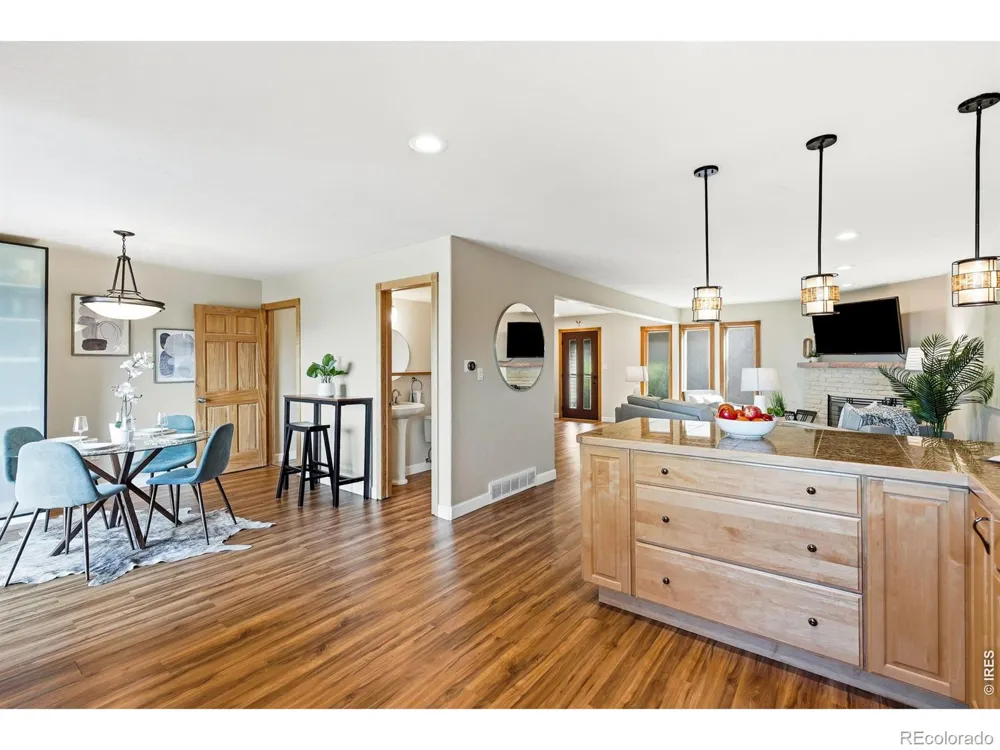 6846 Surrey Trail Littleton, CO 80125