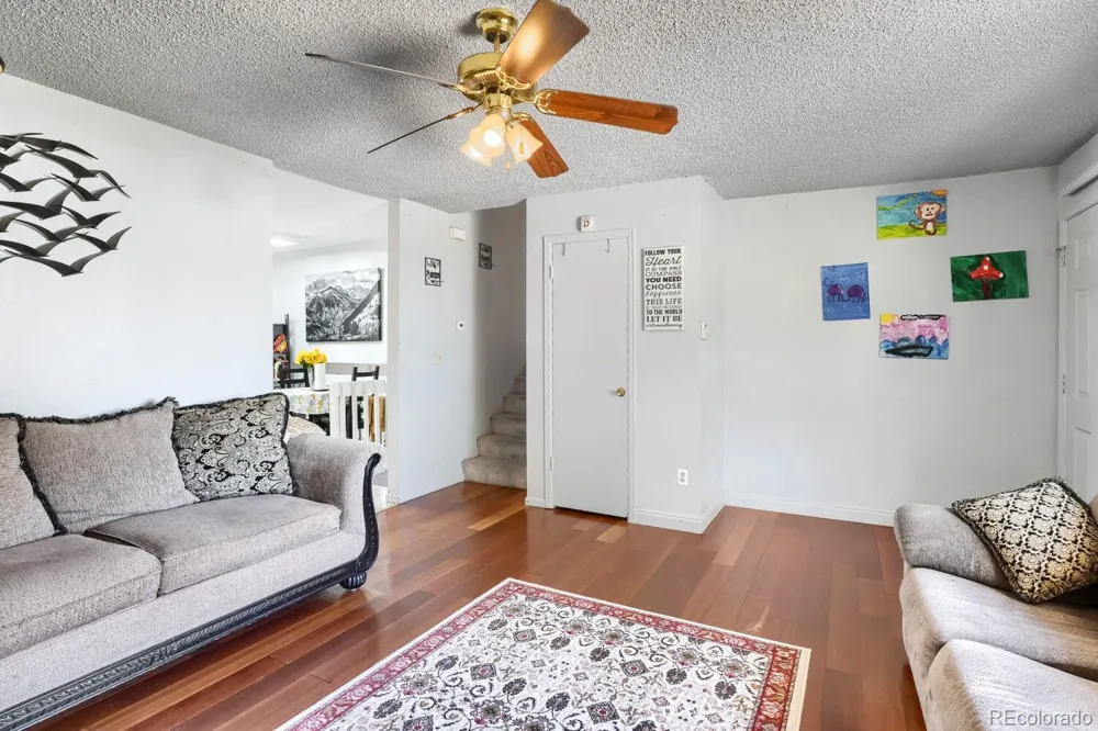 419 S Lima Circle Aurora, CO 80012
