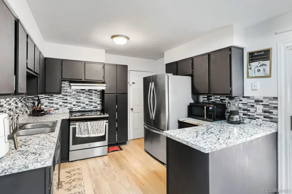 419 S Lima Circle Aurora, CO 80012