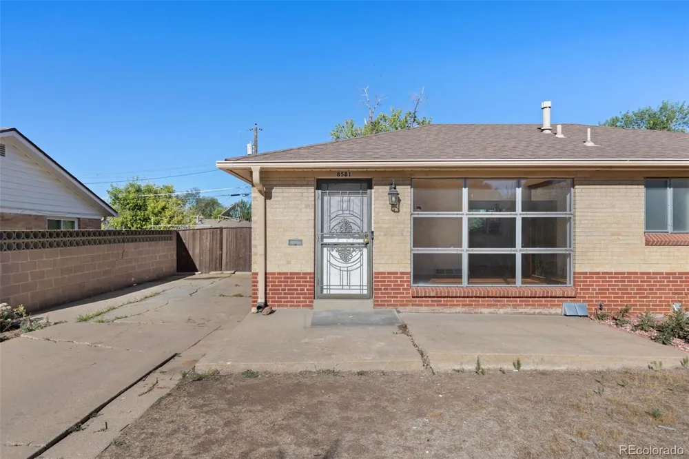 8581 Crescent Drive Westminster, CO 80031