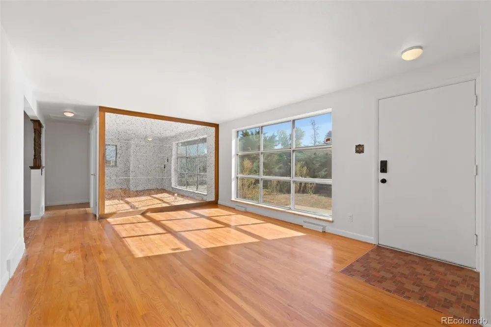 8581 Crescent Drive Westminster, CO 80031