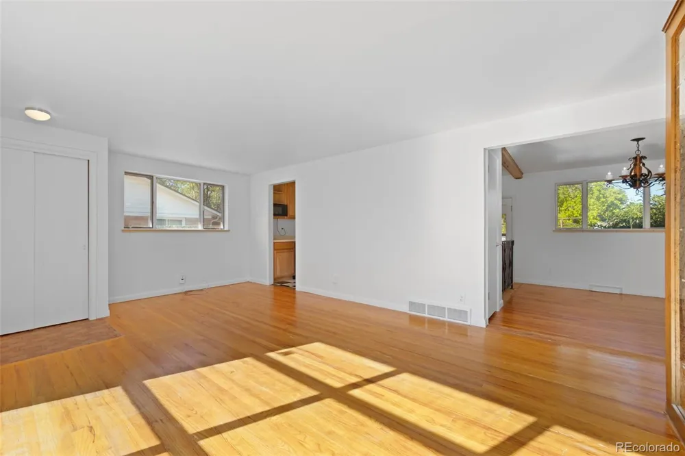 8581 Crescent Drive Westminster, CO 80031