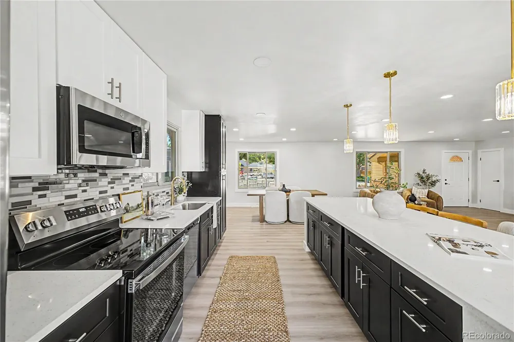 4313 S Dillon Street Aurora, CO 80015