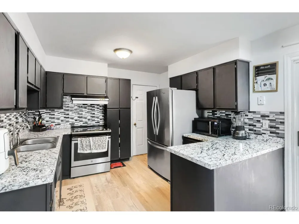 419 S Lima Circle Aurora, CO 80012