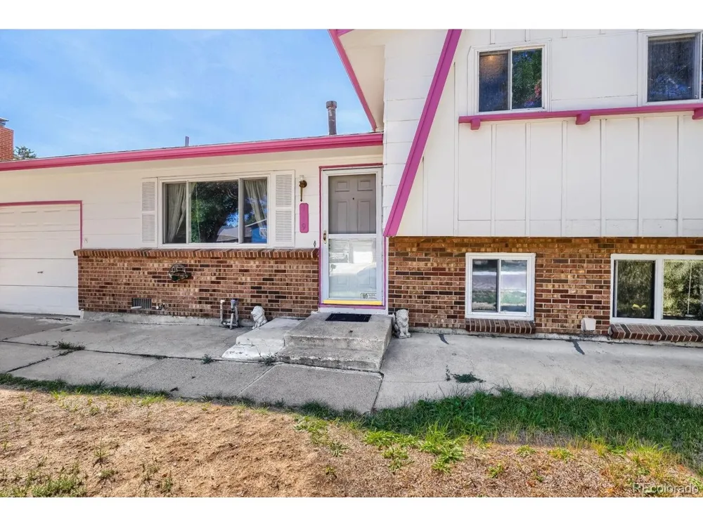 419 S Lima Circle Aurora, CO 80012