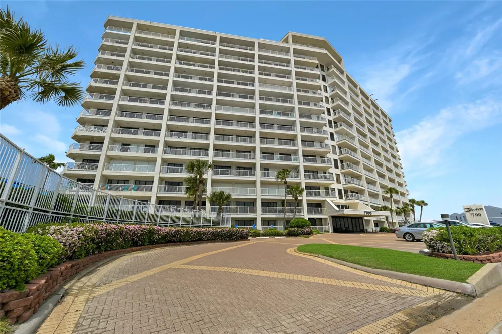 7700 Seawall Boulevard #512 Galveston, TX 77551