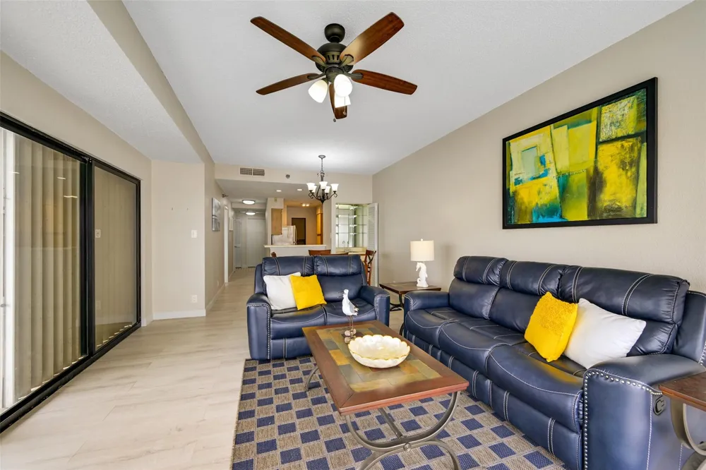 7700 Seawall Boulevard #512 Galveston, TX 77551